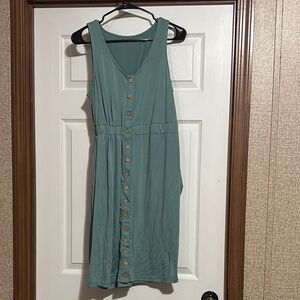 Sleeveless Button-Down Green Dress